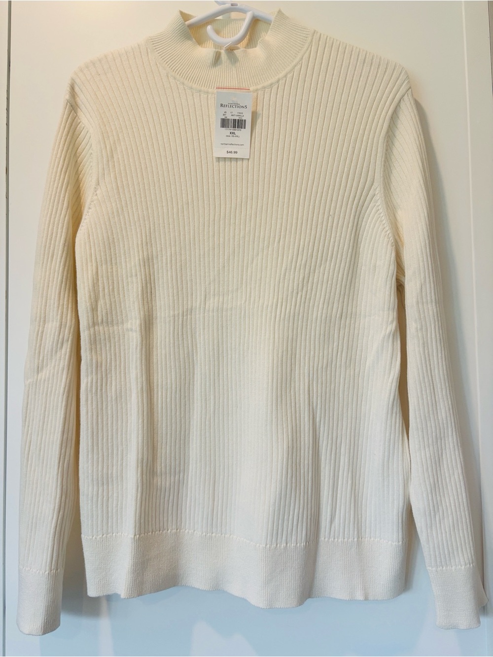NWT Northern Reflections cotton mock neck.